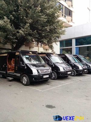 Xe Hồng Tiên Limousine