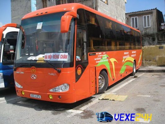 Xe Việt Lào